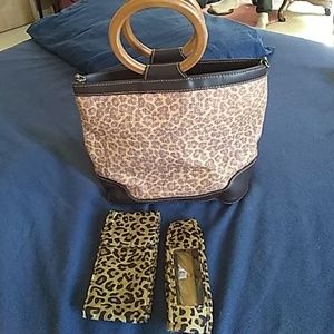 Purse and accessories